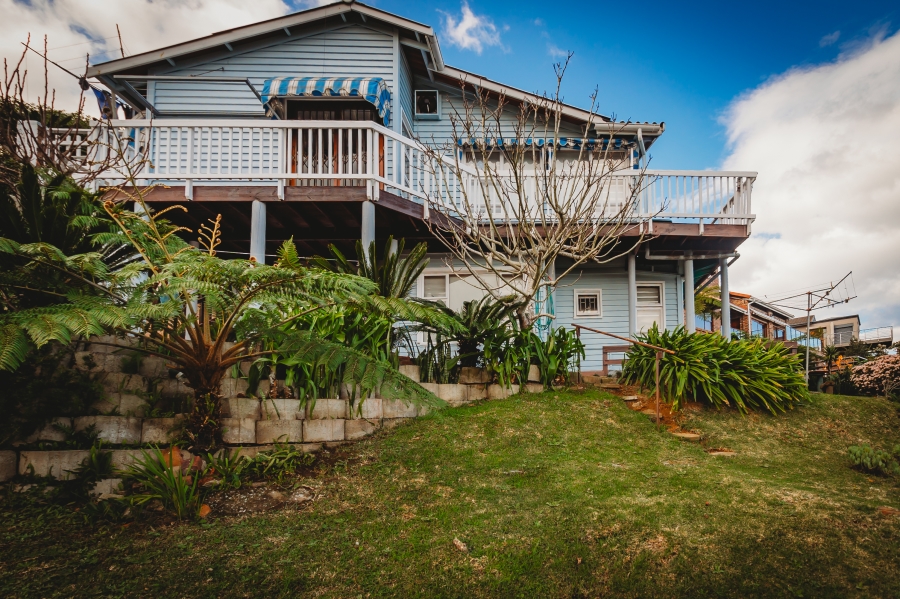5 Bedroom Property for Sale in Herolds Bay Western Cape